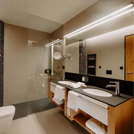 Prior & Energy Hotel 4*