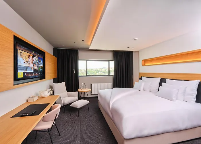 Prior & Energy Hotel 4*